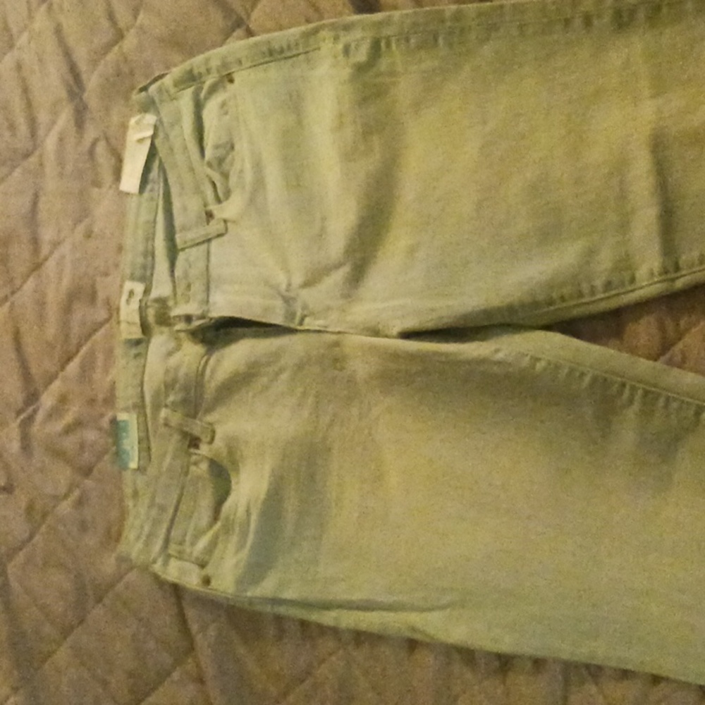 Pants - Picture 2 of 3
